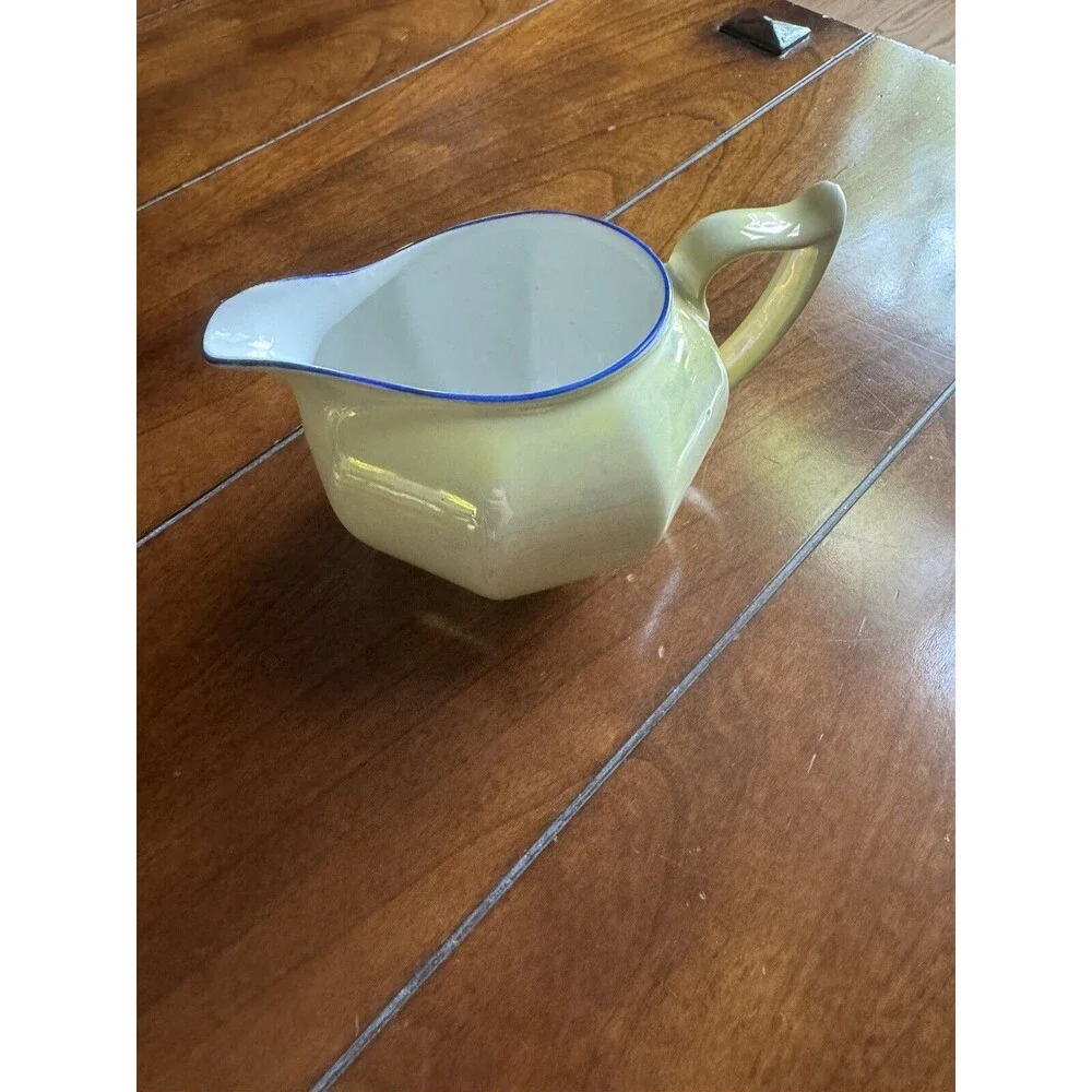 Z.S. & Co. Bavaria Creamer Vintage Antique Pottery Porcelain‎